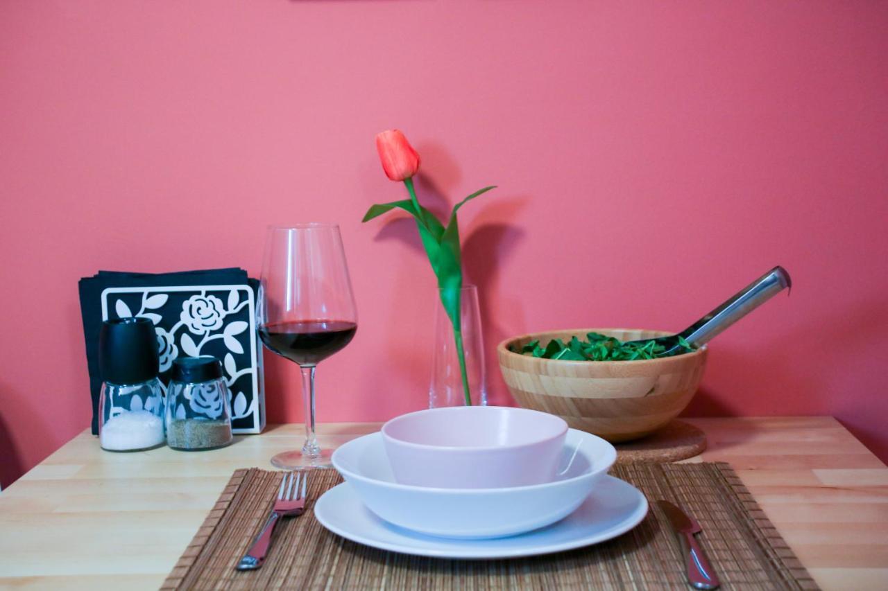 Spacious Central Flat☆3Min To Metro☆Ac|Netflix|Pc 아테네 외부 사진